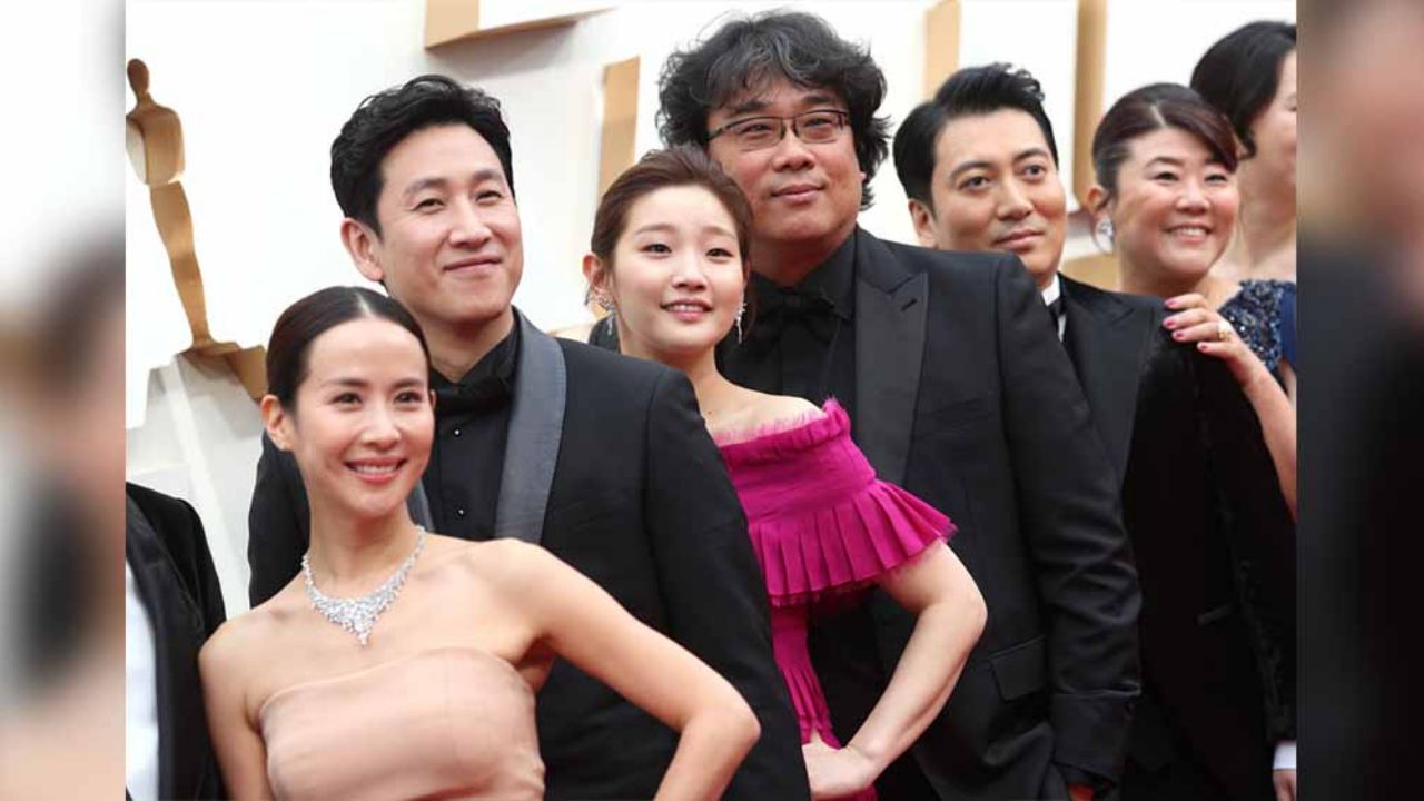 ‘Parásitos’, primera cinta surcoreana en ganar Oscar a Mejor Filme Internacional