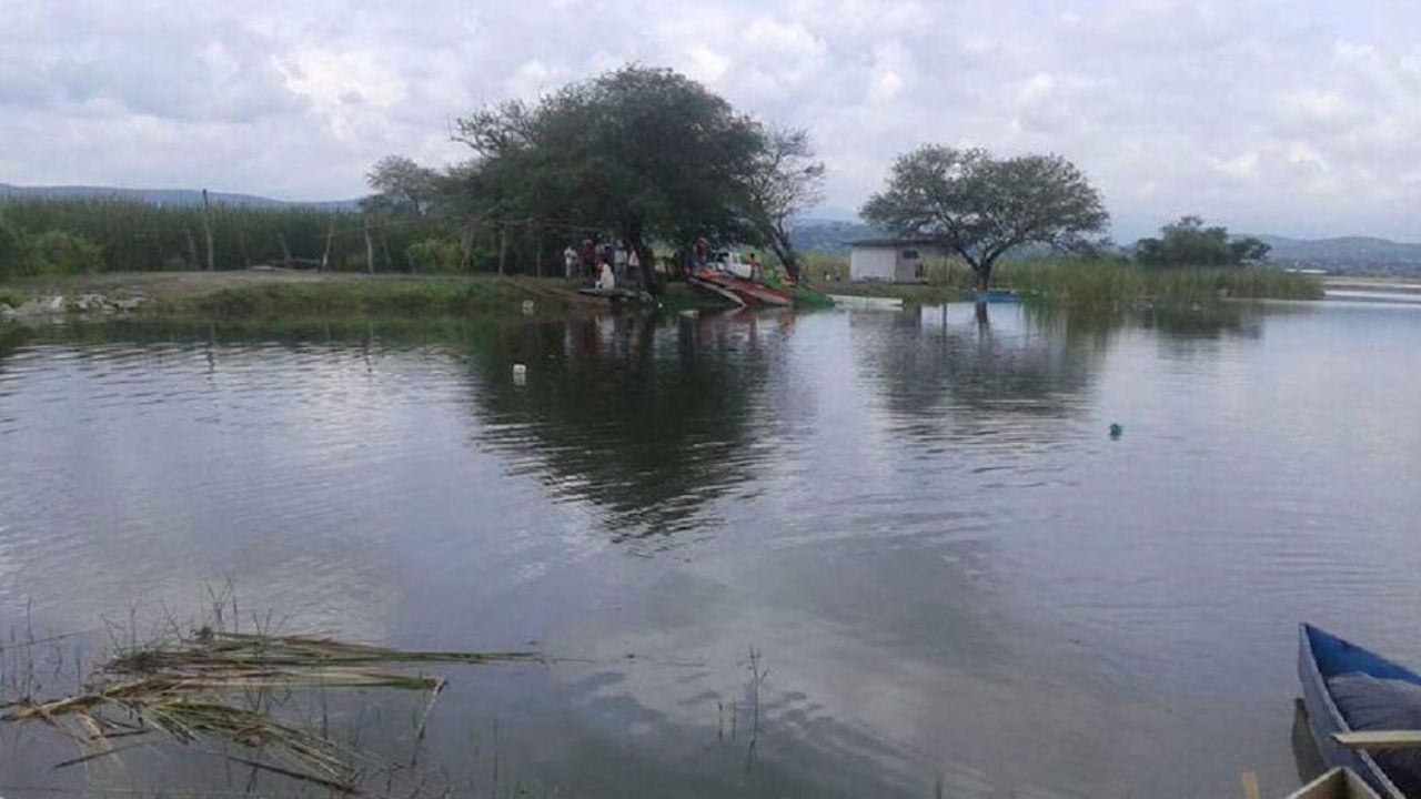 Matan a policía por defender a su familia de asalto en laguna de Morelos