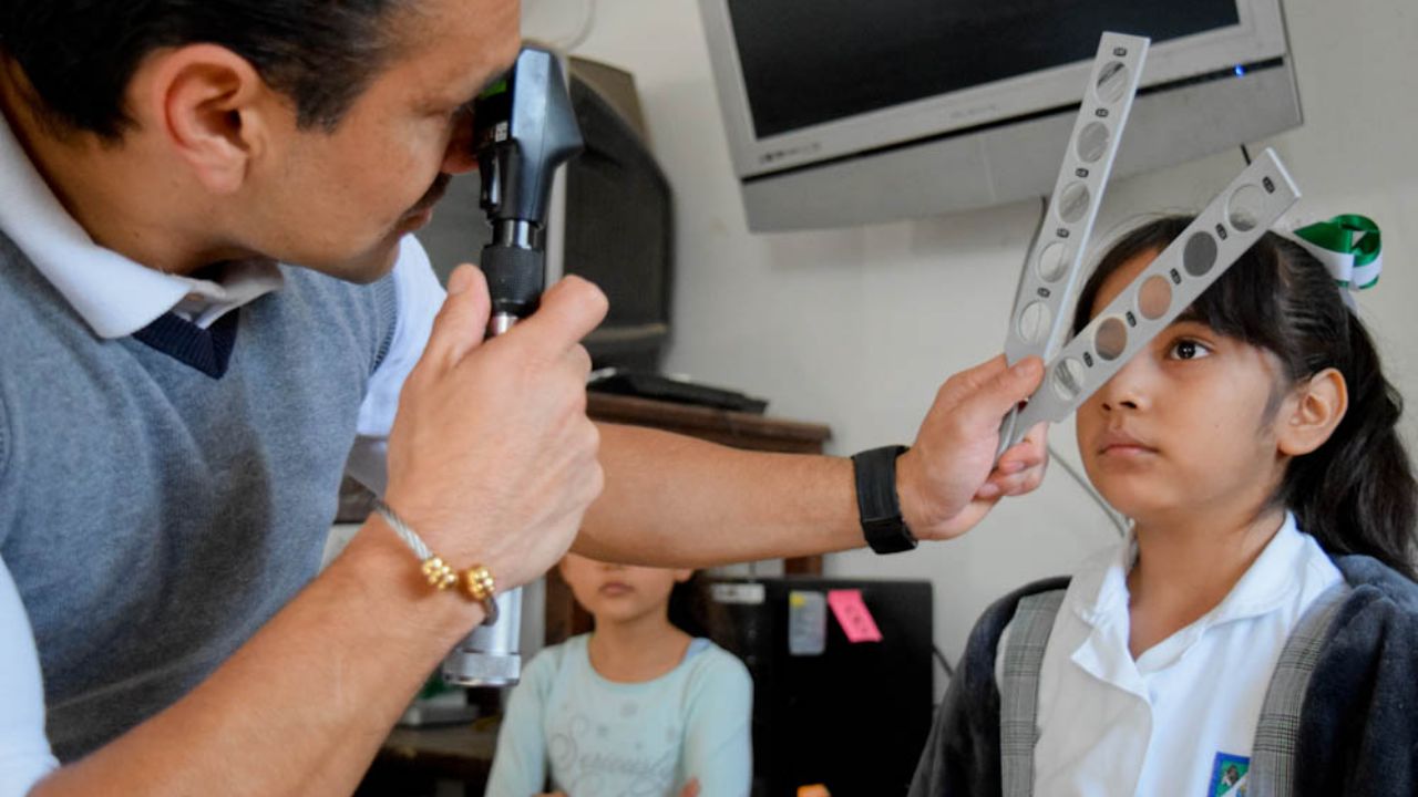 Estudiantes del Mayo recibirán lentes a través de un programa estatal