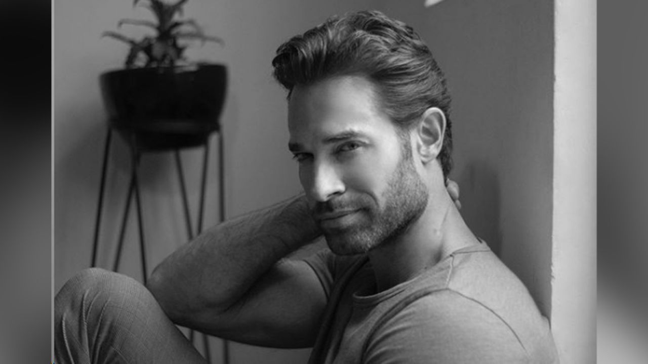 “Estás riquísimo”: Sebastián Rulli pone a sudar a sus fans al presumir músculos