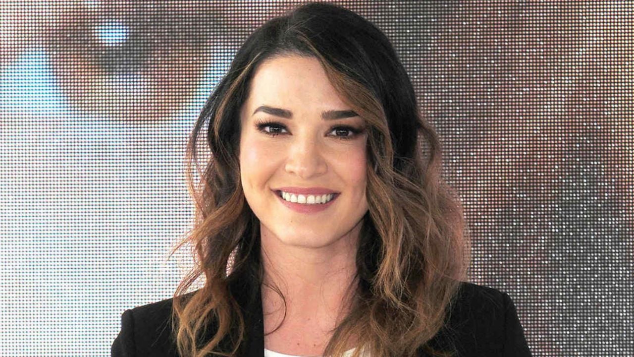 Con dos hijos y 35 años de edad, Laura G luce espectacular con diminuto bikini en Instagram