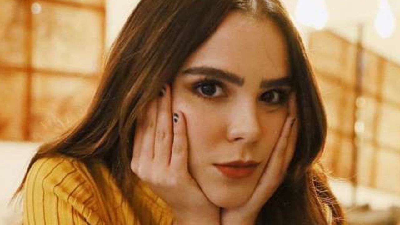 Yuya enamora a todos en Instagram con su adorable vestido amarillo
