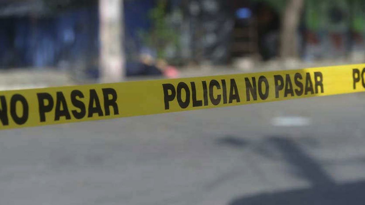 VIDEO: Dos albañiles mueren tras una descarga eléctrica en Chiapas