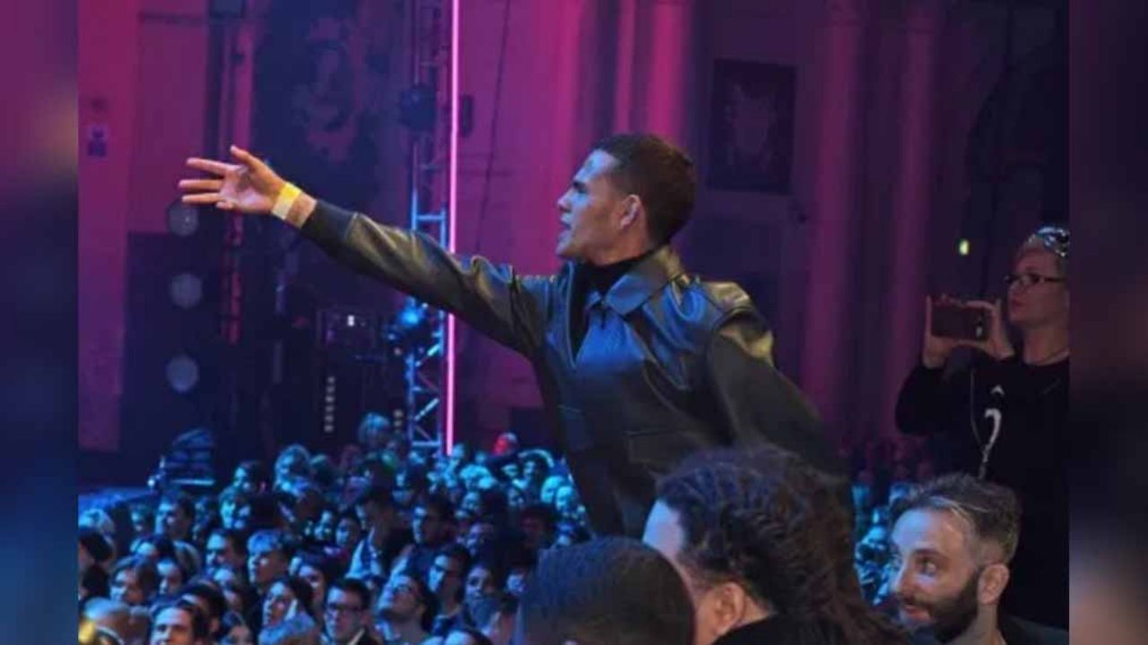 VIDEO: Rapero pelea con fan que le gritó “misógino” en plena entrega de premios