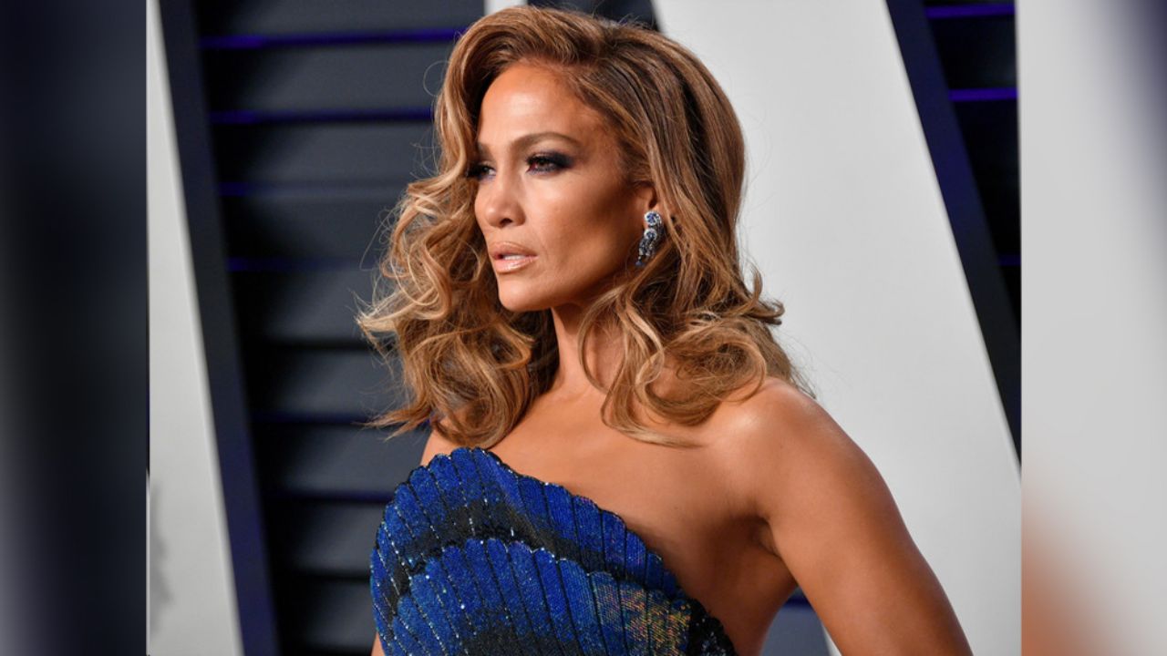 JLo es acusada de maltrato animal tras anunciar su nueva colección de calzado