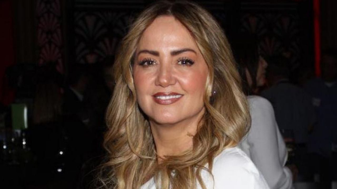 Andrea Legarreta deja ver su rostro de cerca e impacta a todo Instagram