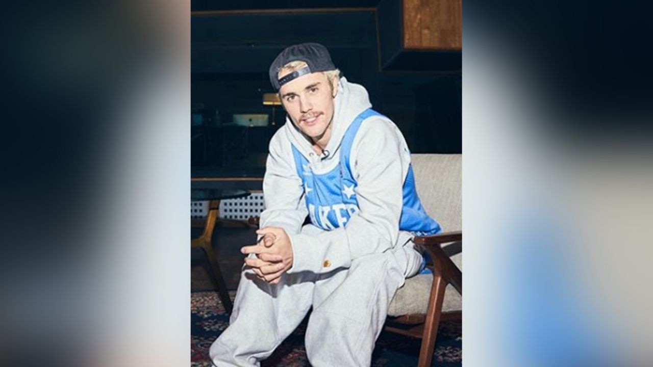 Justin Bieber ‘estalla’ contra fan y lo denuncia en redes sociales: “Me usa”