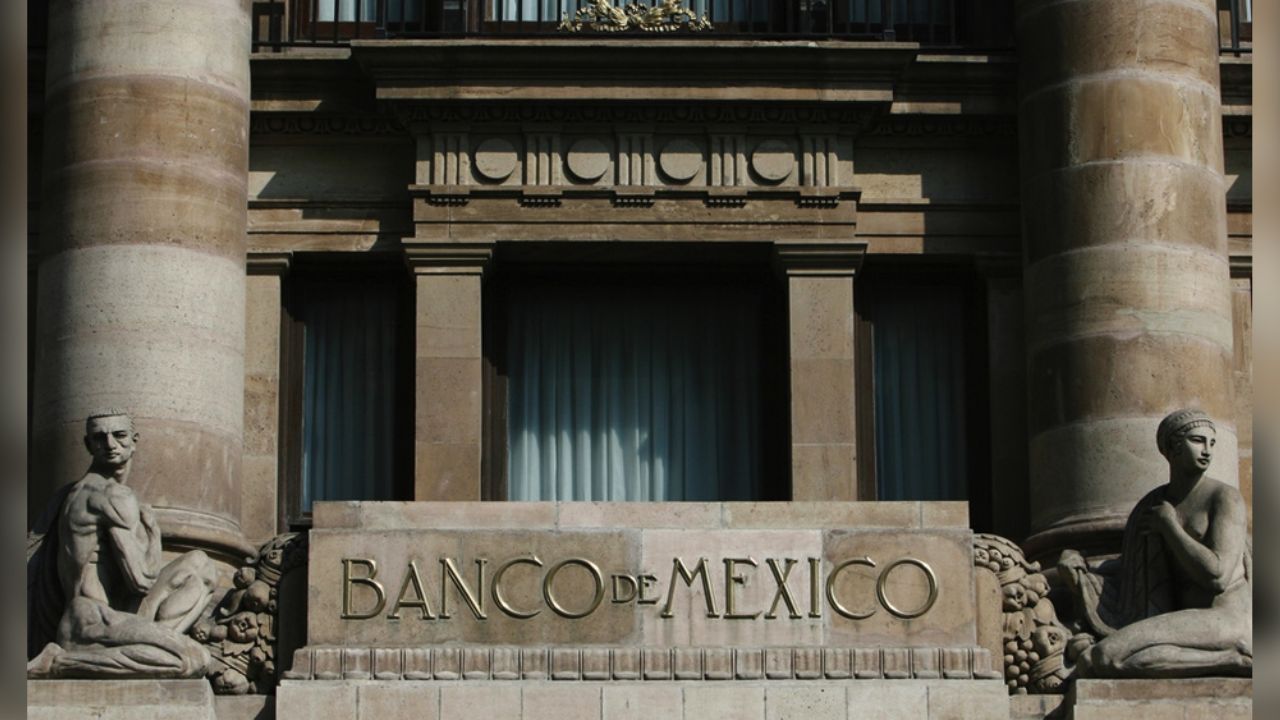 Banxico reanuda contracciones: Reduce la Tasa de Interés Interbancaria a 4.25% a 4.0%