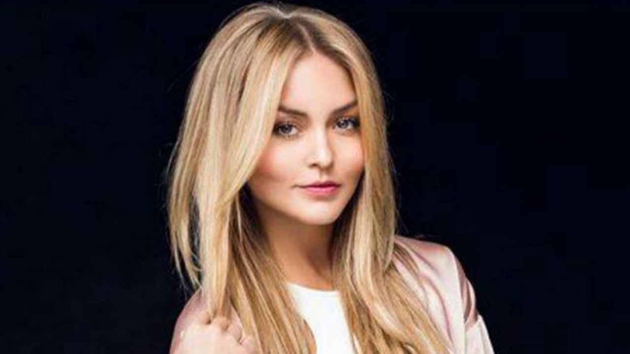 “Preciosa niña”: Angelique Boyer inunda de ternura las redes con foto de infancia
