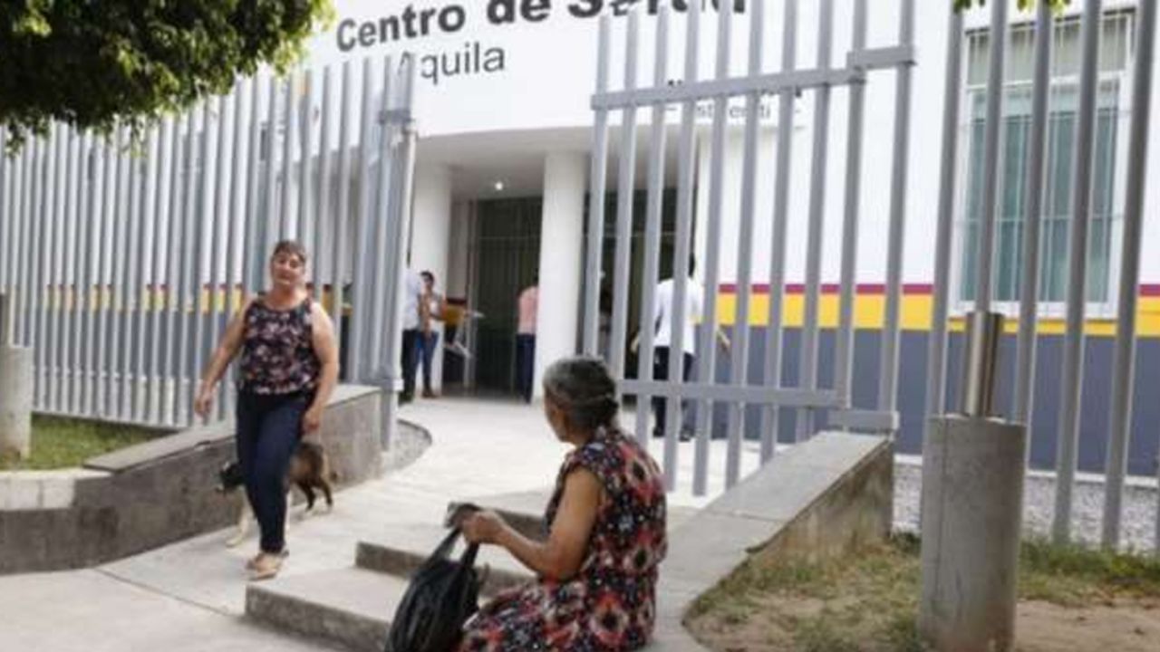 Embarazada da a luz en calles de Michoacán, el hospital estaba cerrado