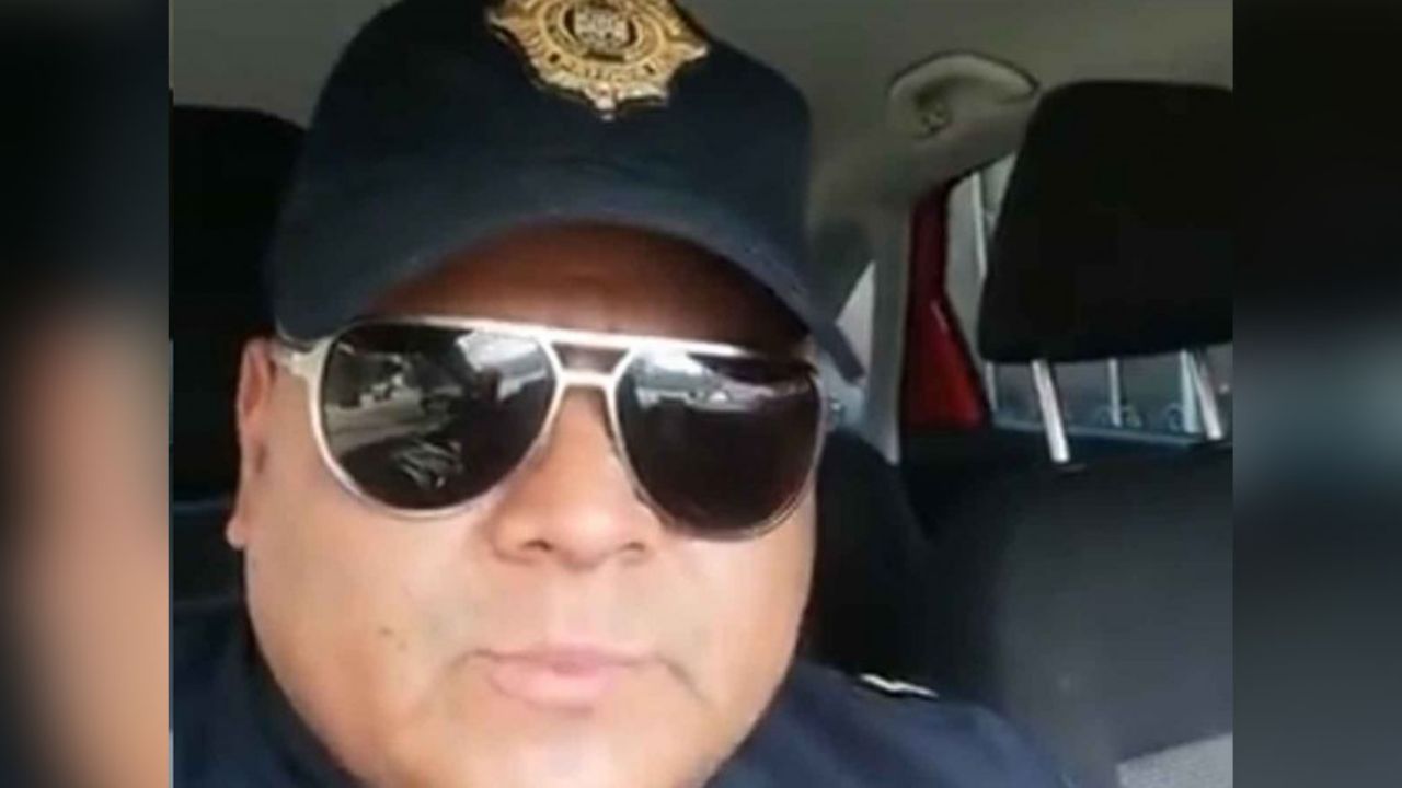 VIDEO: Policía ofrece ‘arresto’ para pasar San Valentín con la amante