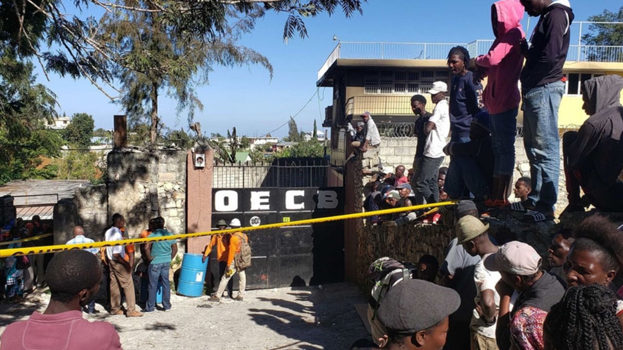 Tragedia en Haití: Mueren 7 bebés y 8 niños por incendio en orfanato