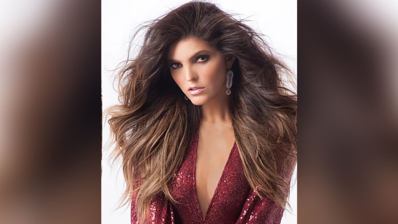 Ana Bárbara presume por primera vez en redes a su novio 15 años menor