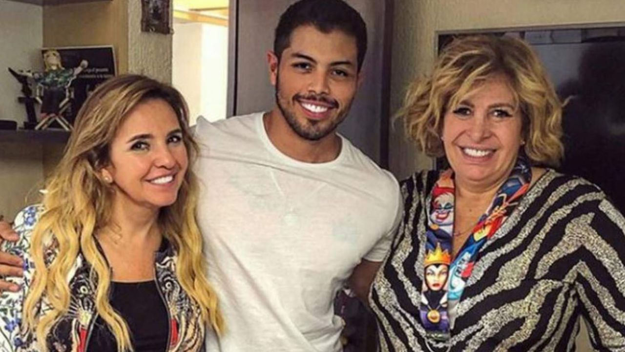 Magda Rodríguez festeja el arrasador éxito de ‘Hoy’ sobre ‘VLA’ en el rating