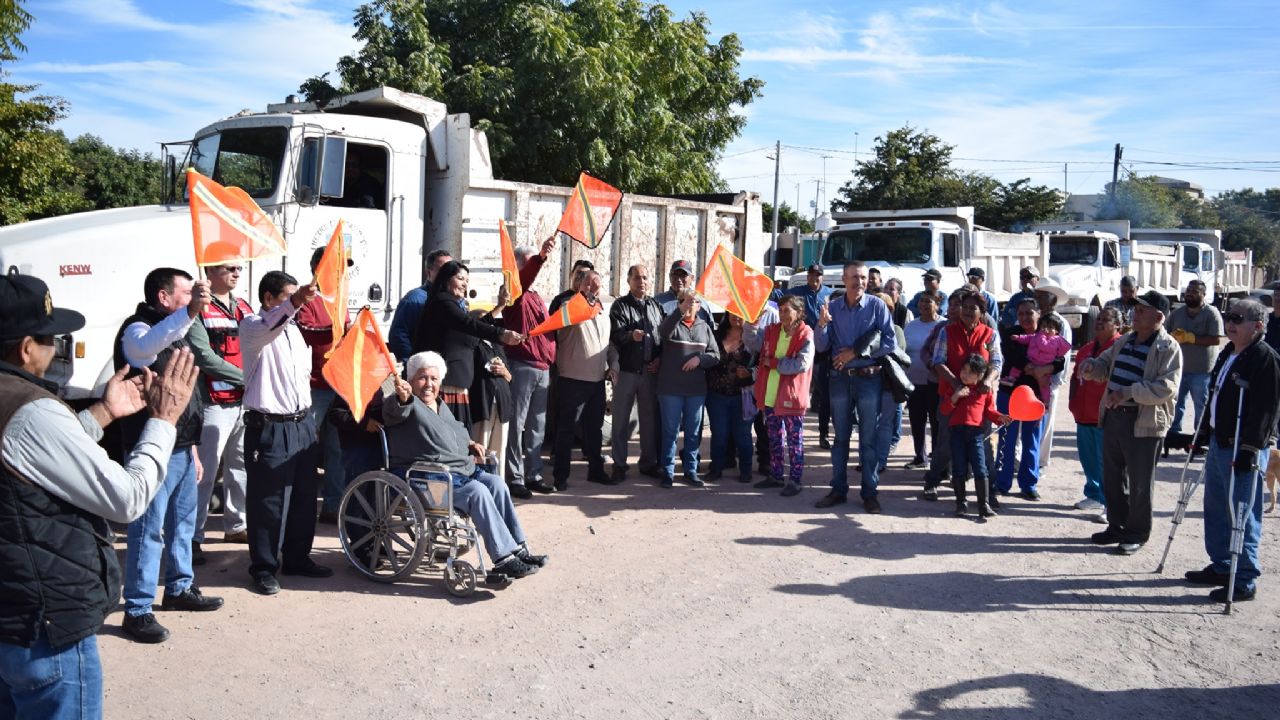 En la colonia Beltrones de Navojoa realizan trabajo de descacharrización