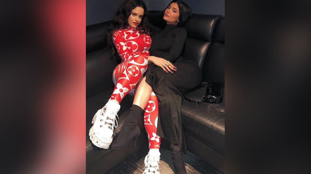 “Rosalía muta en Kylie”: La cantante es acusada de querer ser una Kardashian