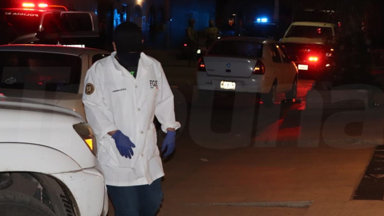 Solitario gatillero rafaguea cochera y manda al hospital a dos personas