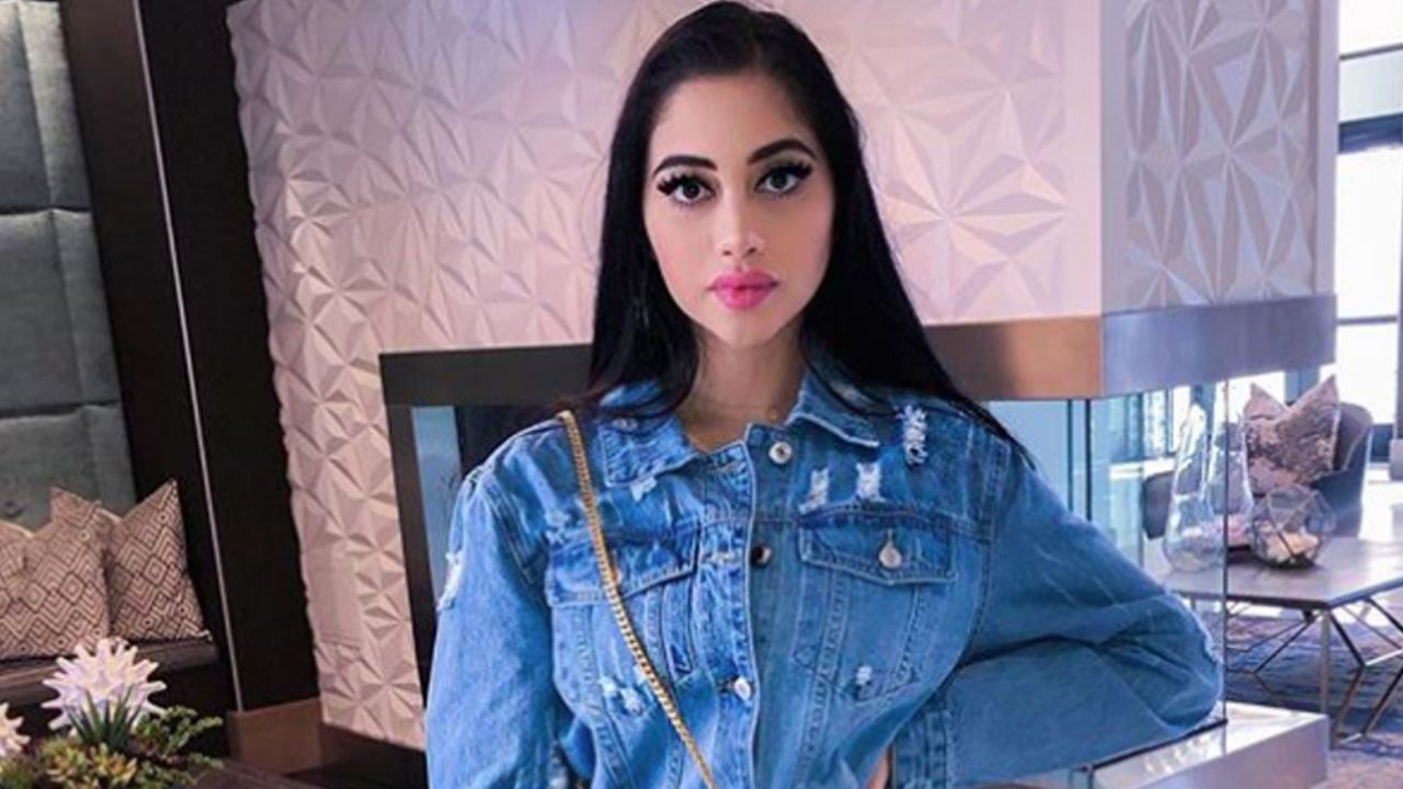 VIDEO: Jailyne Ojeda se cubre de ajustado cuero para lucir sus curvas