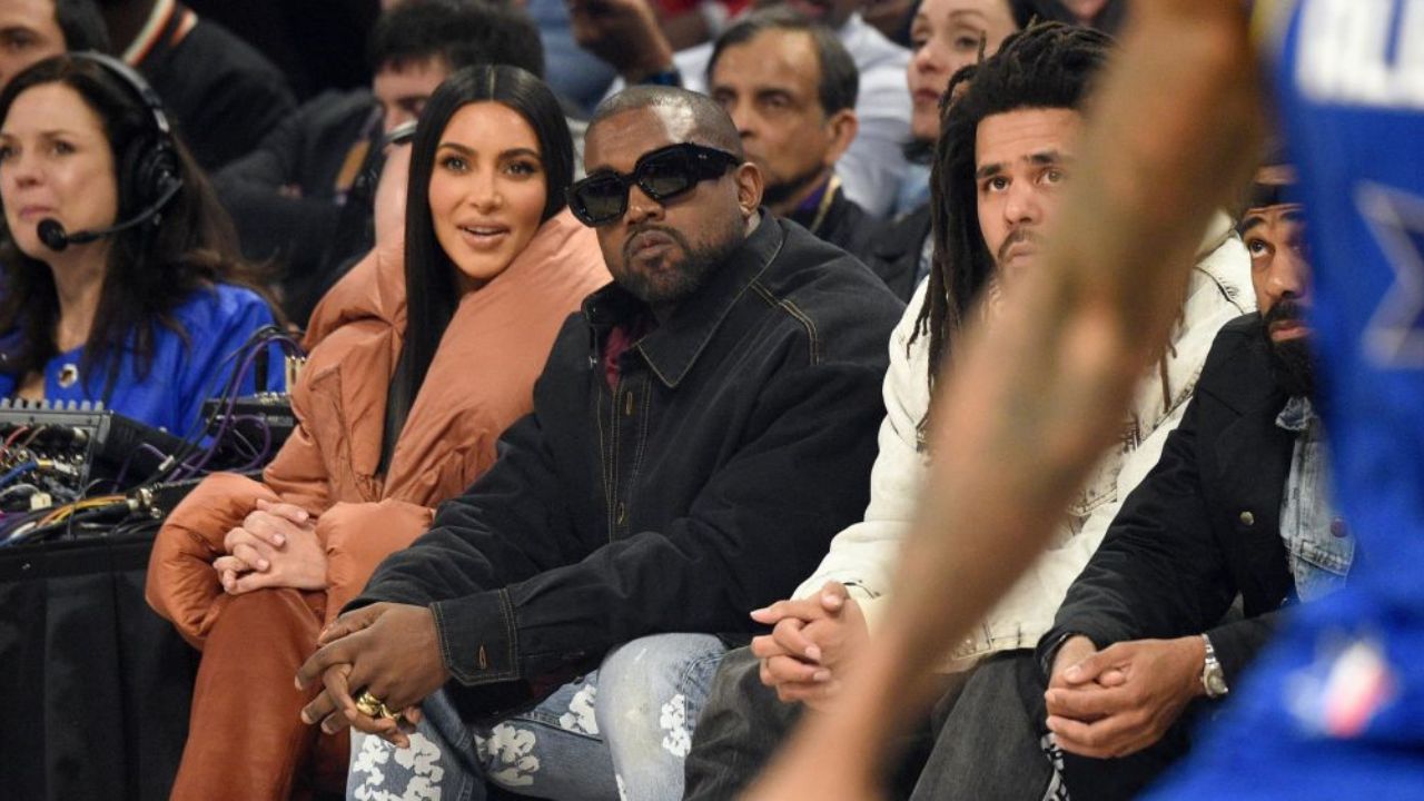 El desprecio de Kanye West a Kim Kardashian durante una ‘Kiss Cam’