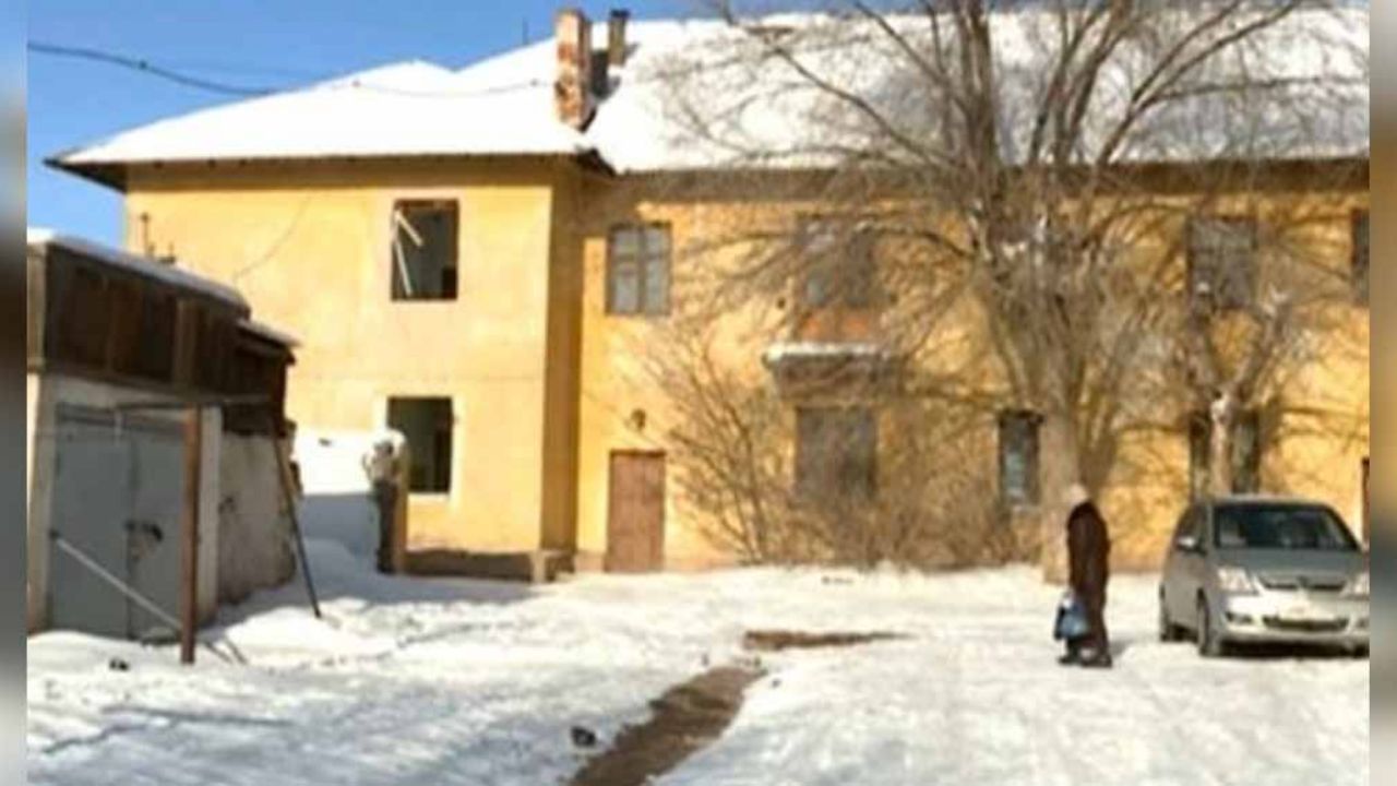 Niñera apuñala a niña hasta matarla; la “castigó” por dañar reproductor de DVD