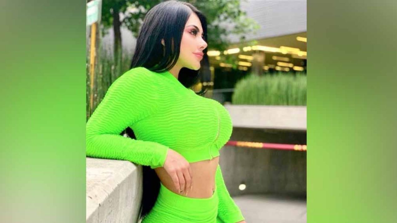 Michelle de ‘Enamorándonos’ modela sus encantos en sensual bikini