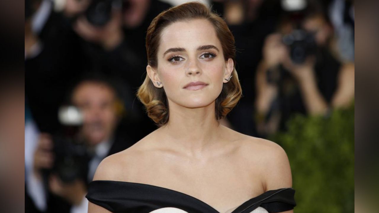 FOTOS: Emma Watson es captada al besar a misterioso hombre en un yate