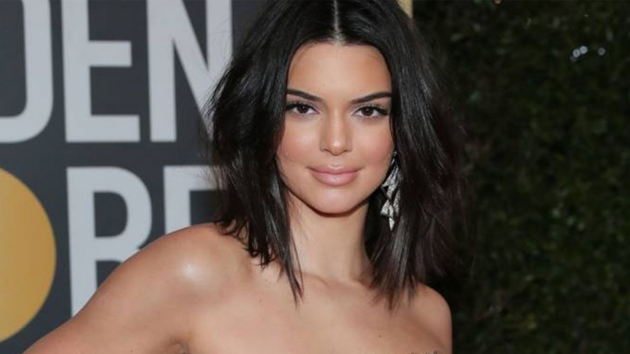 “Eres la reina de reinas”: Kendall Jenner ‘enloquece’ a fans con diseño de Tisci