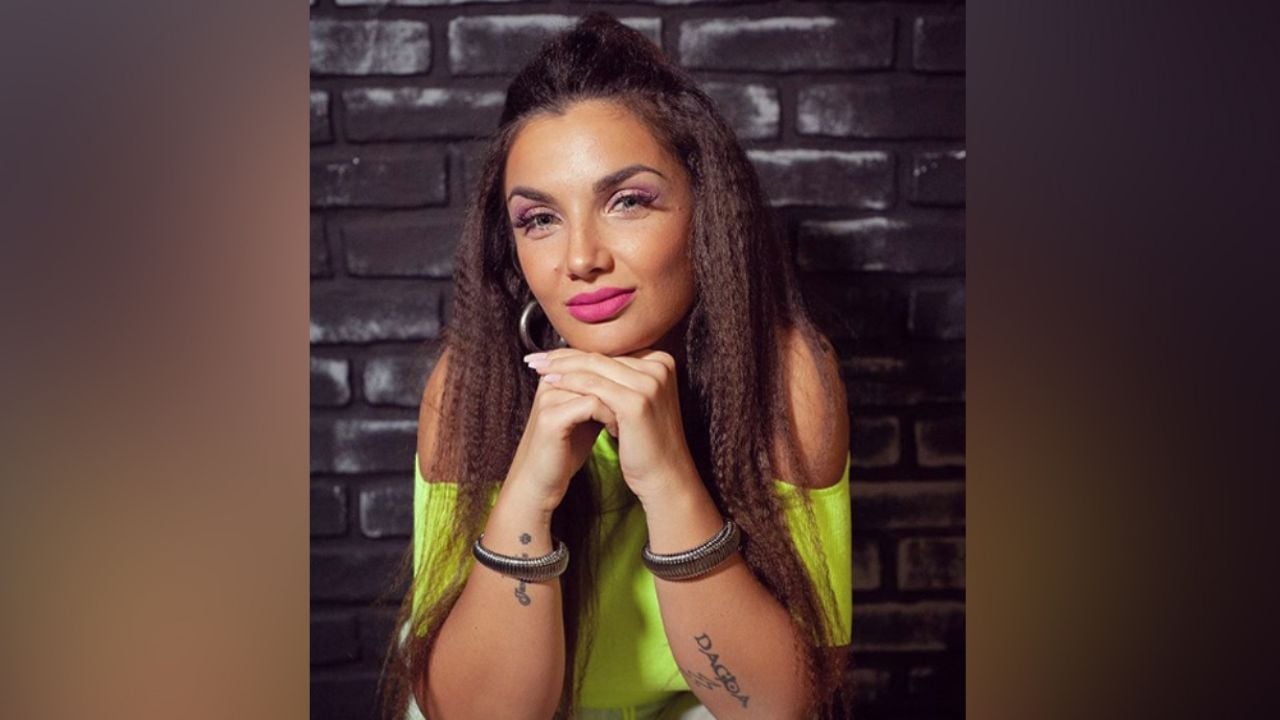 ¡Belleza italiana! Elettra Lamborghini modela topless y enciende Instagram