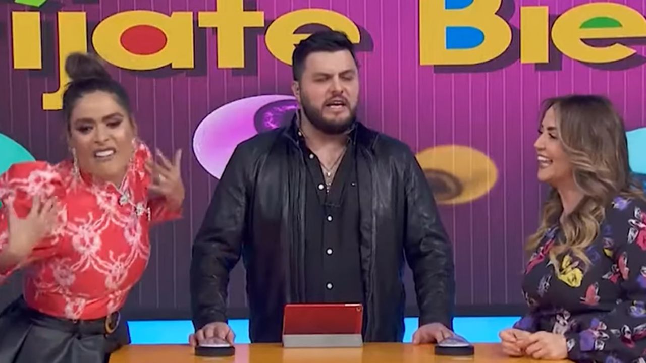 “Déjate, amor es amor”: Galilea Montijo ruega por un beso a Andrea Legarreta