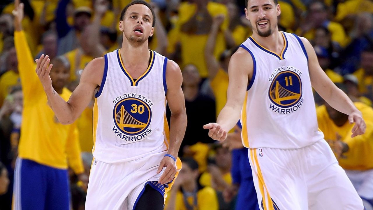 Dueño de los Warriors afirmó que Curry y Thompson regresarán para este año