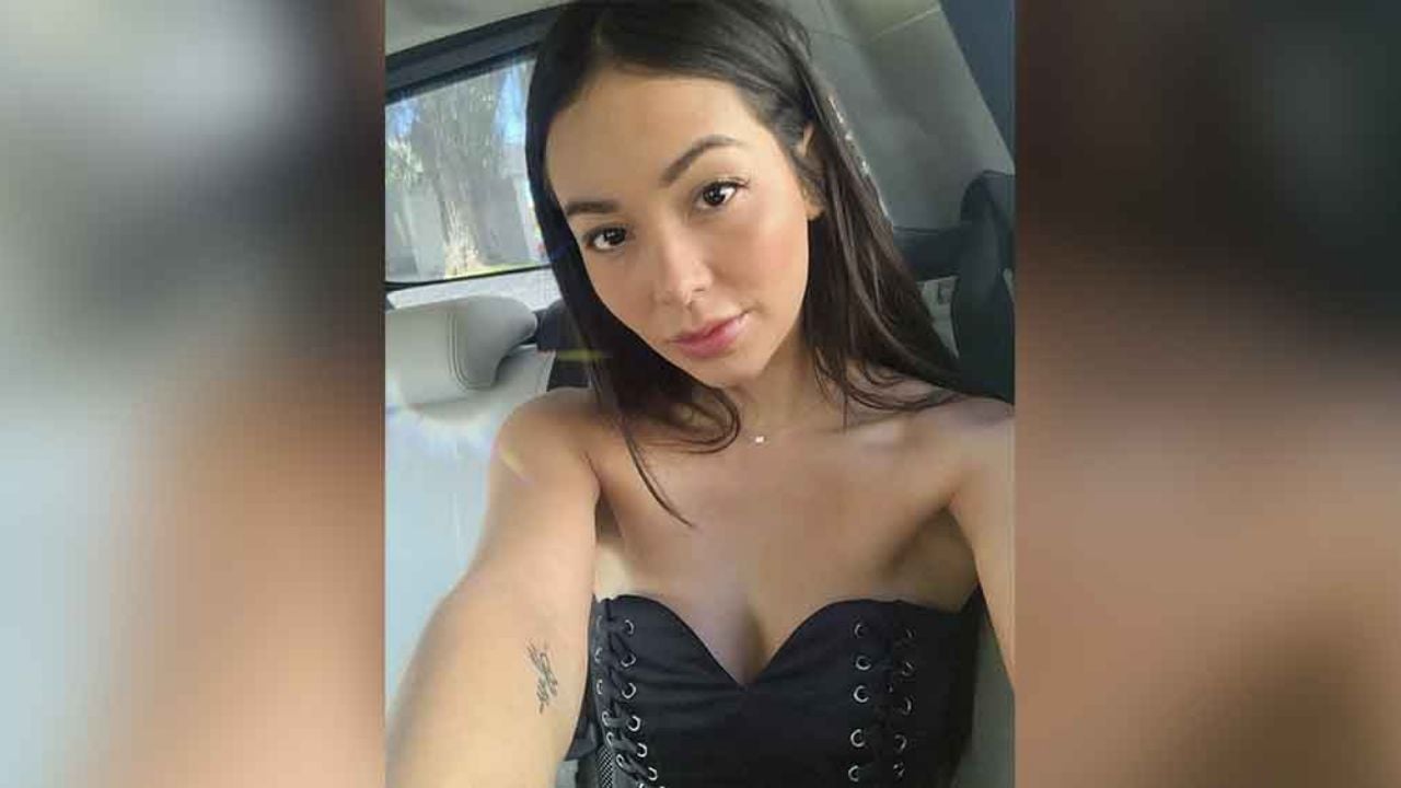 Caeli derrite a fanáticos al relajarse en poca ropa dentro del jacuzzi