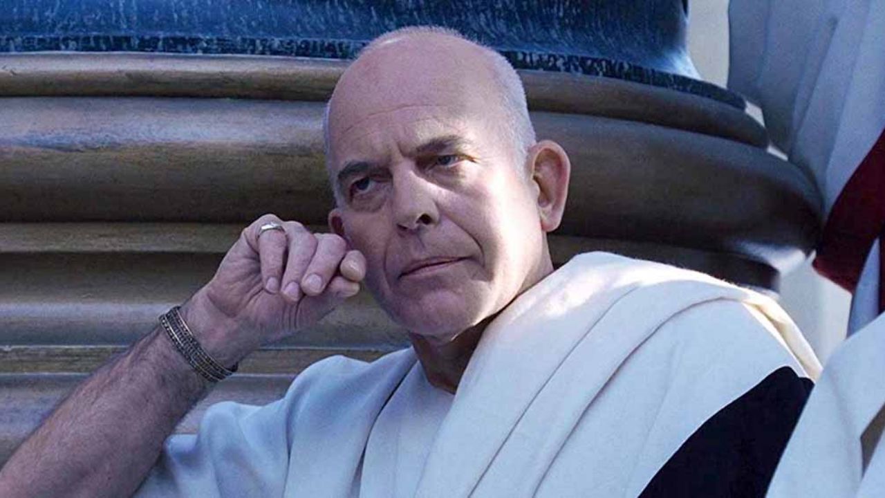 Actor de ‘Gladiador’ muere tras batalla contra el cáncer; tenía 77 años