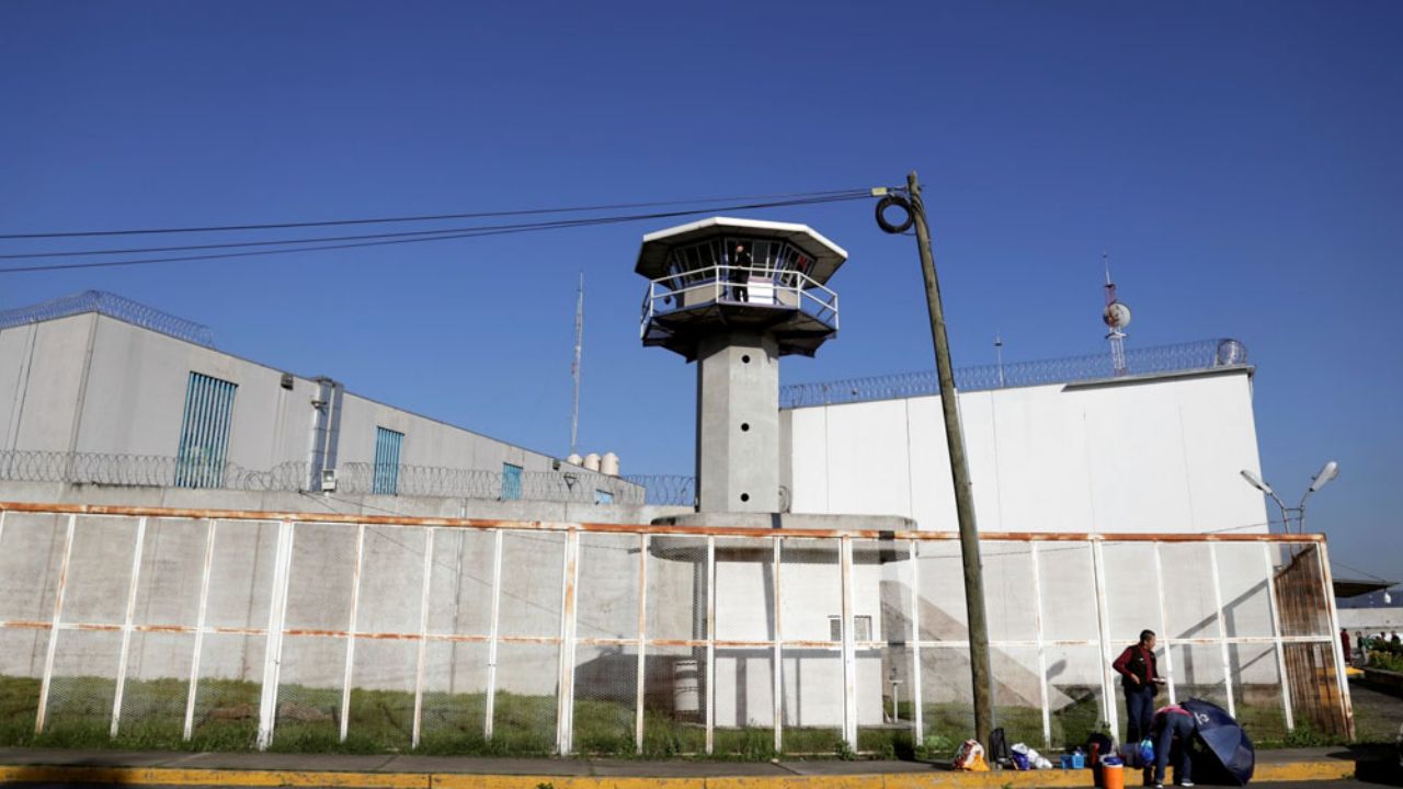 Detienen por tortura a mujer excomandante de Policía de la CDMX