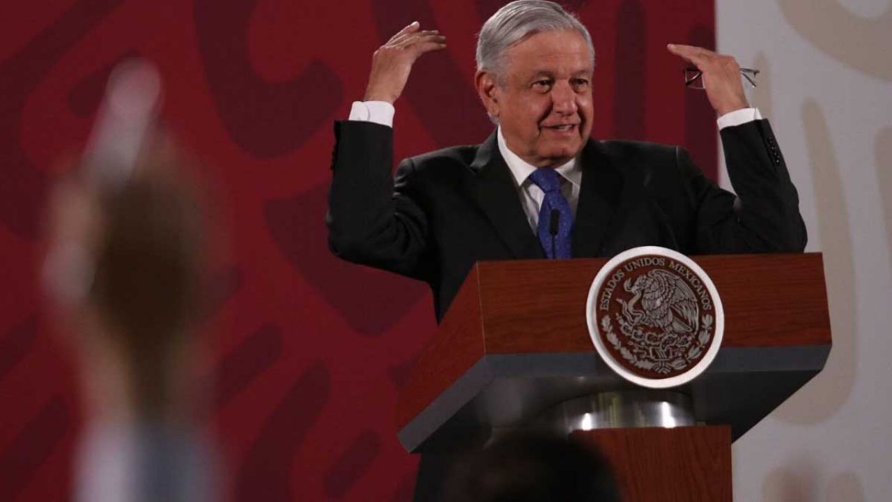 AMLO se aferra a la ‘moralización”: “No voy a renunciar a mis convicciones”