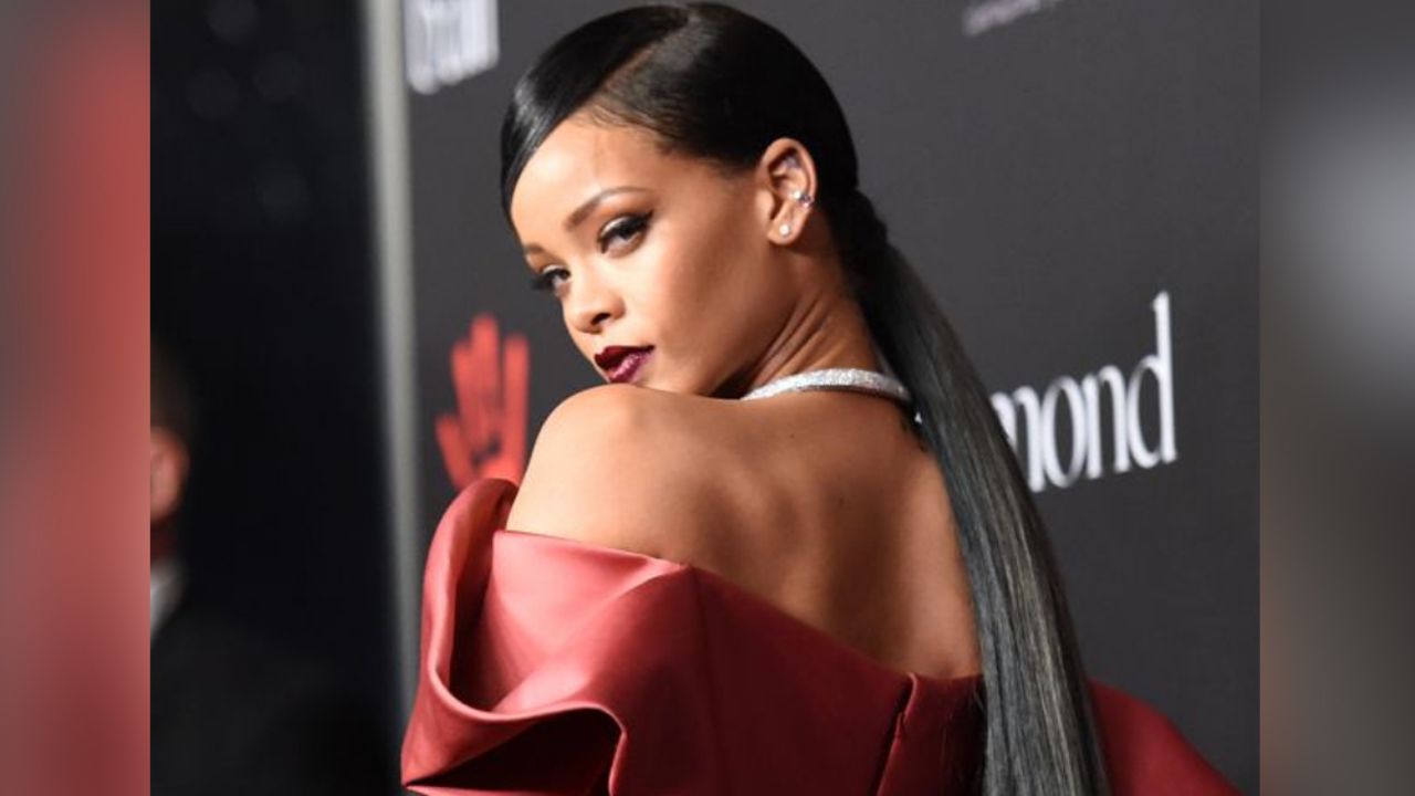 Rihanna celebró sus 32 con mariachi y shots de tequila en playas mexicanas