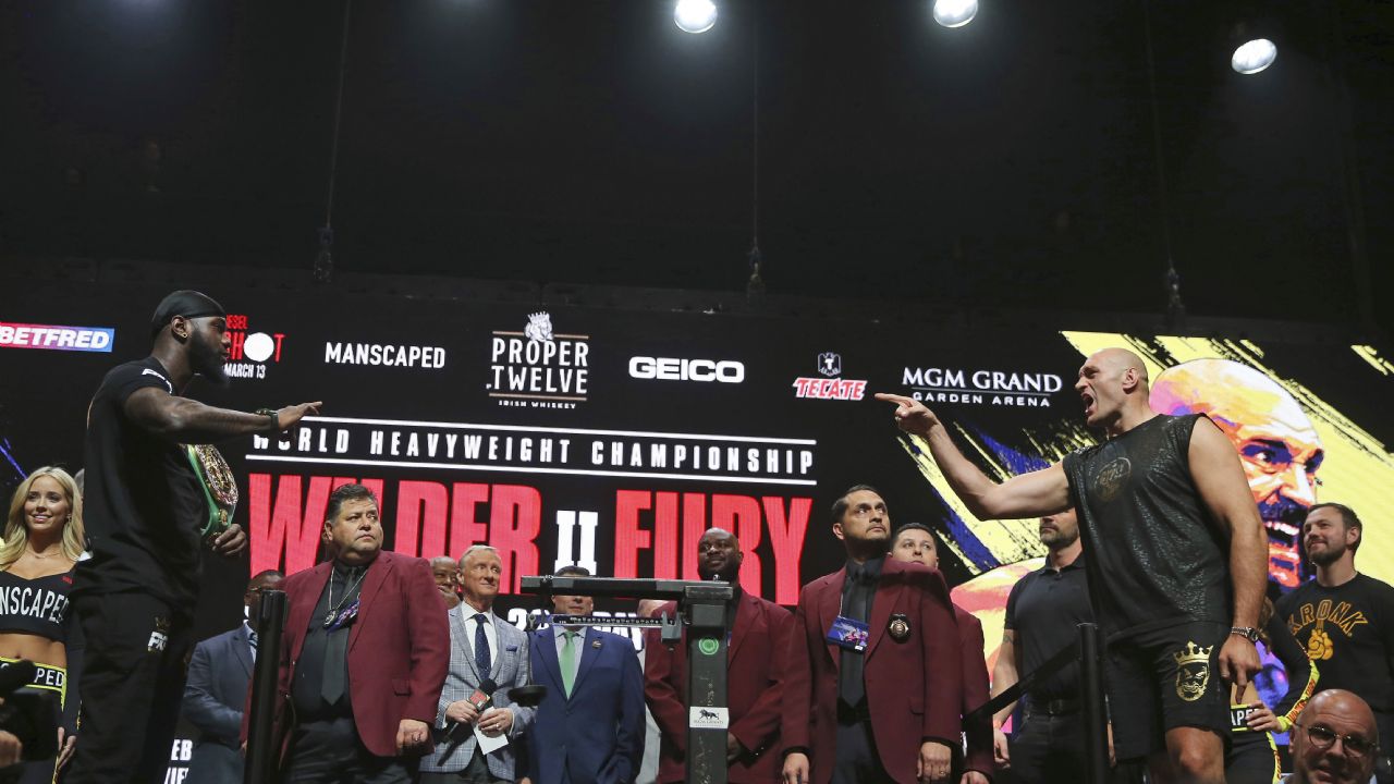 Deontay Wilder y Tyson Fury van por la supremacía de los Pesados