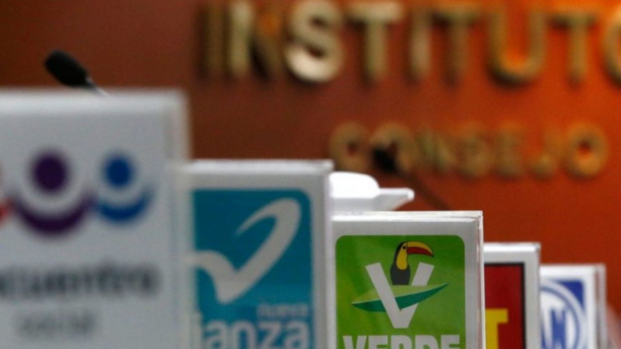 Partidos políticos pierden militantes ante INE al no sustentar afiliación