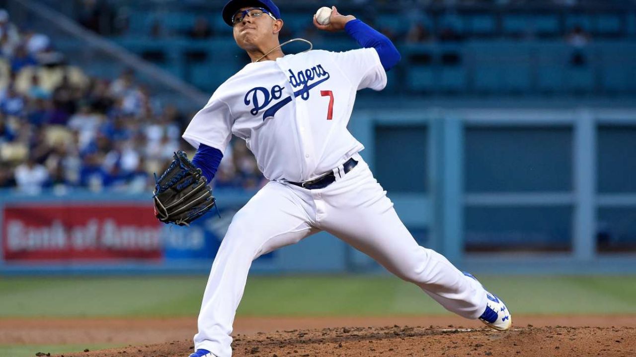 Julio Urías será el cuarto pitcher abridor para los Dodgers