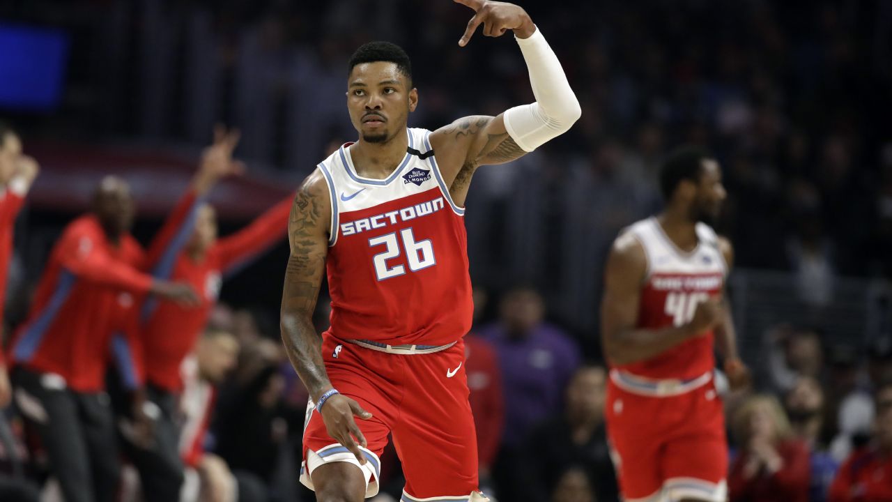 Los Kings le repiten la dosis a Clippers y sacan la victoria por pizarra de 103-112