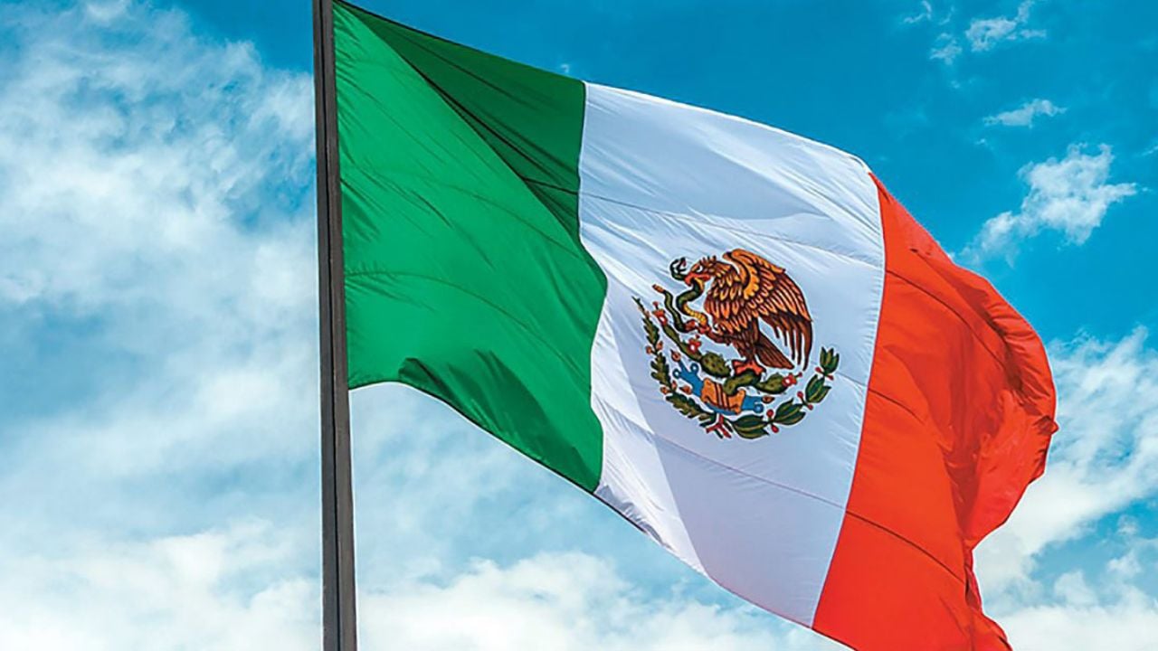 Efemérides de este 24 de febrero: En México se celebra el Día de la Bandera