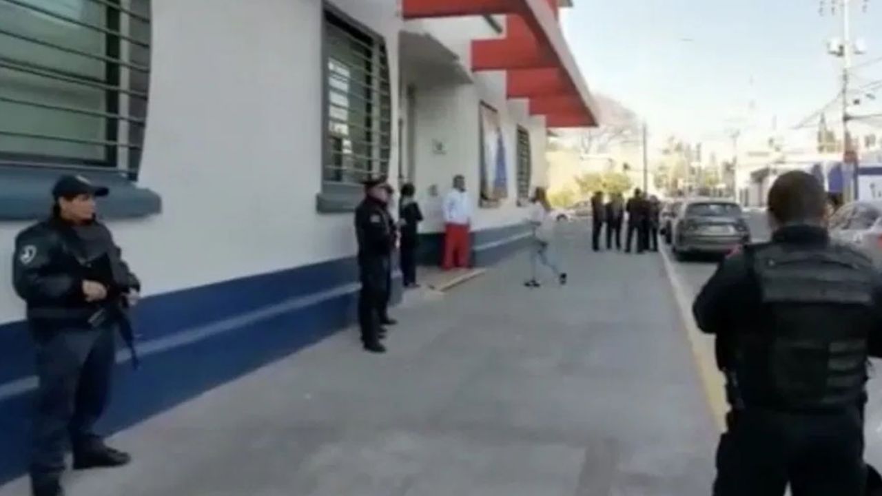VIDEO: Amenaza de tiroteo en colegio de Puebla activa alarmas y operativo