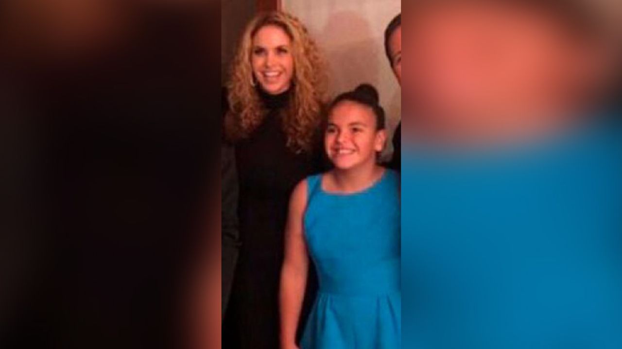 FOTO: Captan a la hija de Lucero al lucir traje de baño tras cumplir 15 años