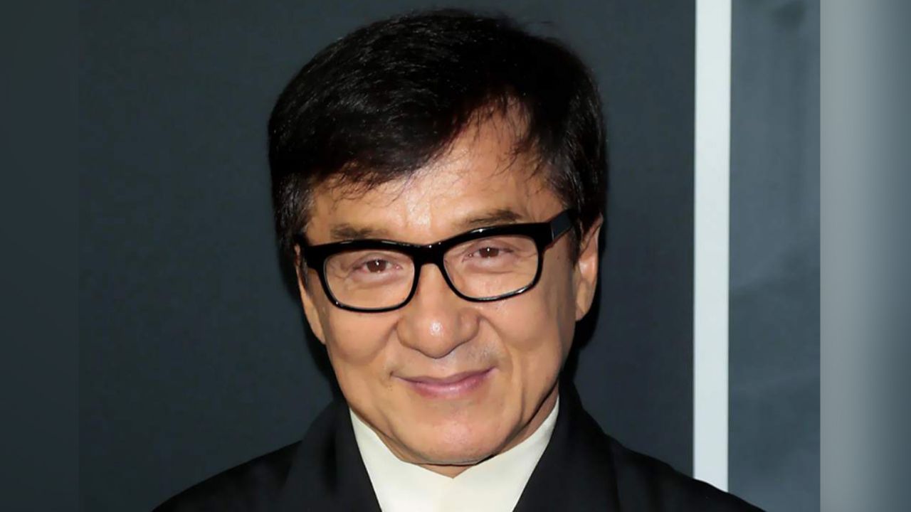 Tras asistir a fiesta, Jackie Chan estaría en cuarentena por coronavirus
