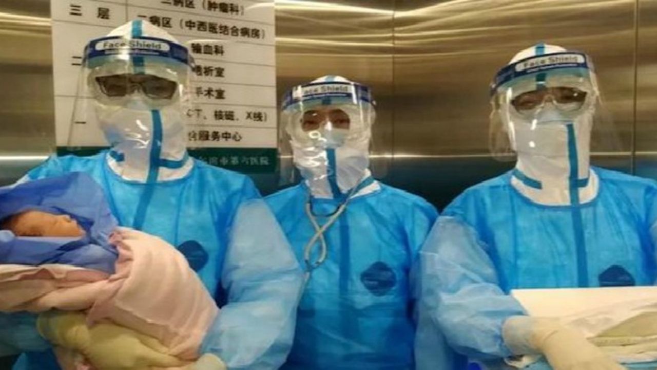 Bebé recién nacida en China consigue superar al coronavirus sin medicinas