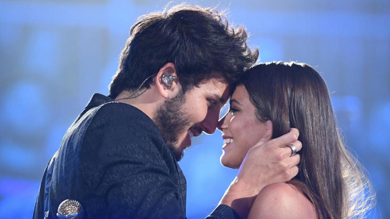 Sebastián Yatra y su novia Tini unirán talentos en proyecto para Disney Plus