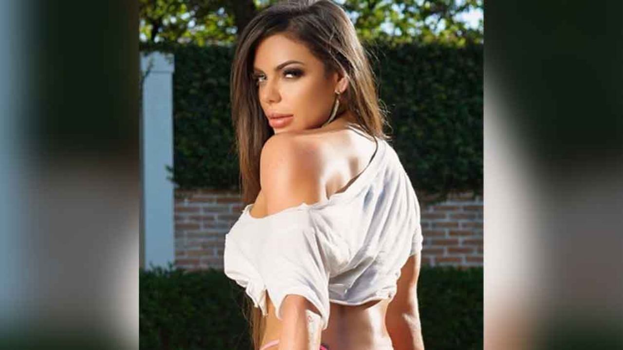 Suzy Cortez hace estallar Instagram al exhibirse en descubierta lencería roja