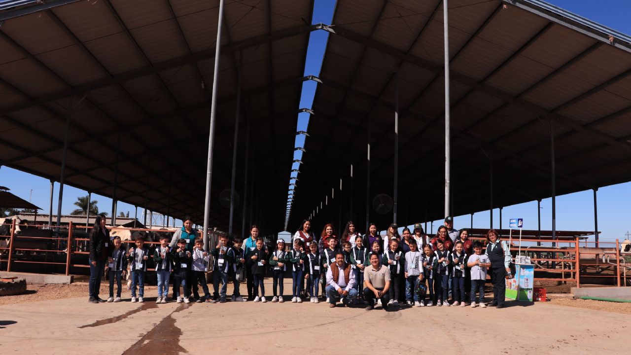 La ‘Ruta de la Leche’ continúa por los establos del sur de Sonora