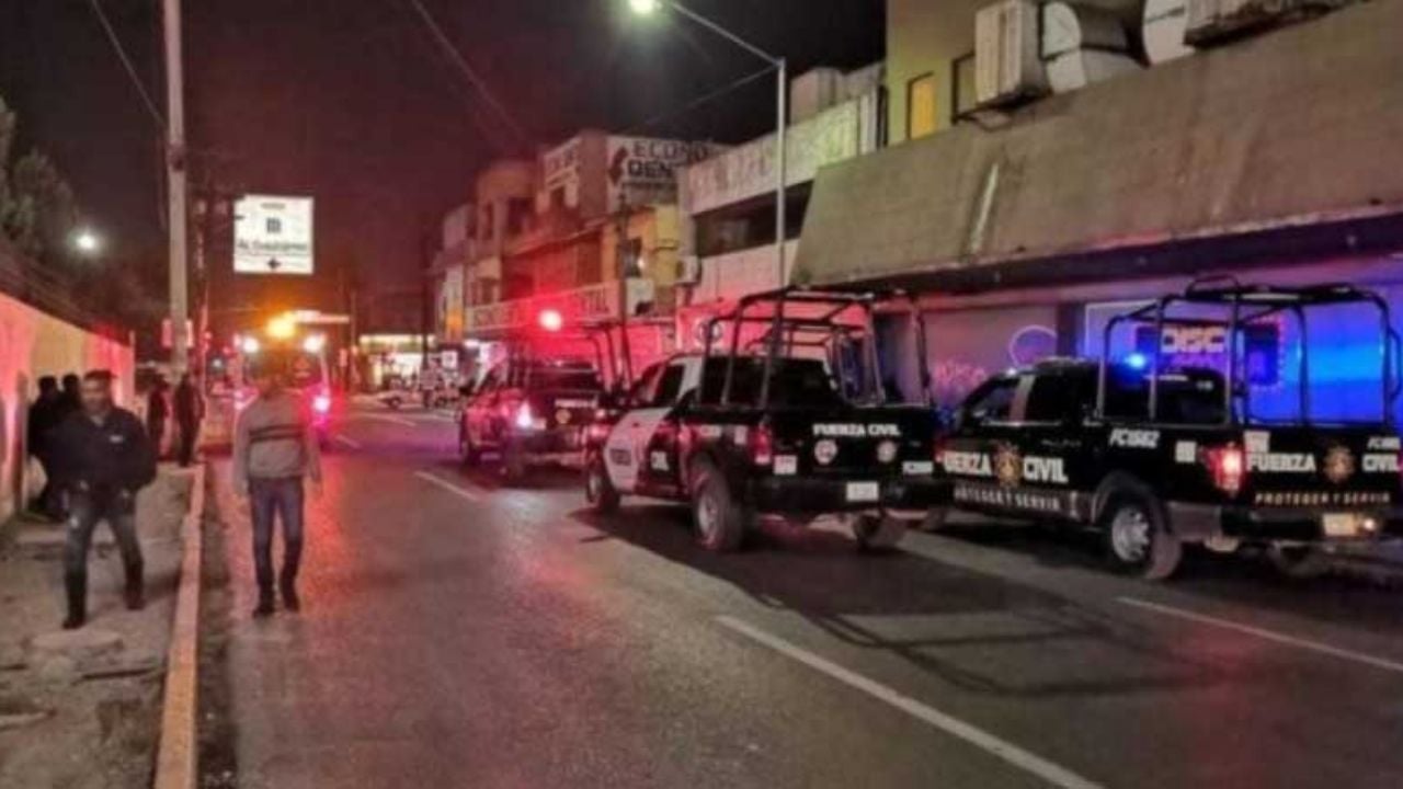 Celosa mujer apuñala a otras tres en un bar por coquetear con su novio