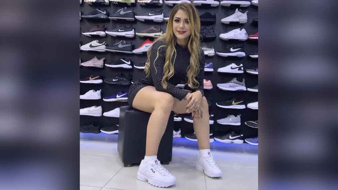 Annel Rodríguez resalta su silueta de infarto en entallado vestido
