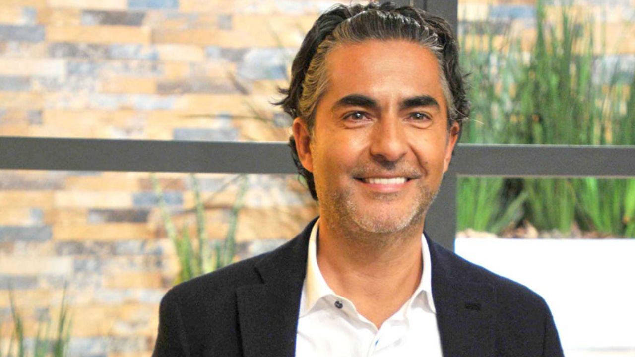 Raúl Araiza acaba rumores y confirma romance ¿con psicóloga de ‘Hoy’?